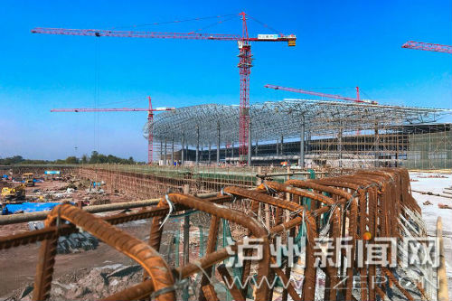 州云龍機場正全速推進建設，確保7月1日前投入運行。 瀘州日報記者 牟科 攝3